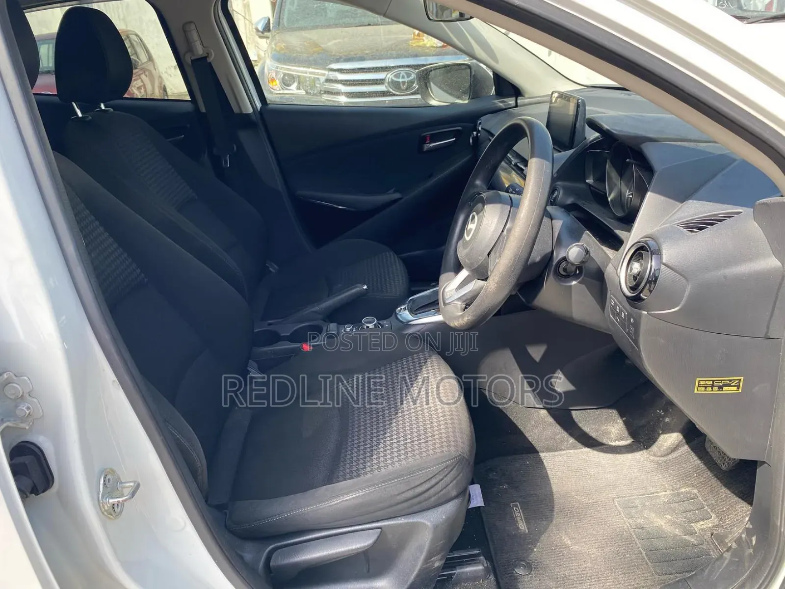 Mazda Demio 2018 White