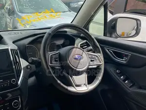 Subaru Forester 2018 Silver