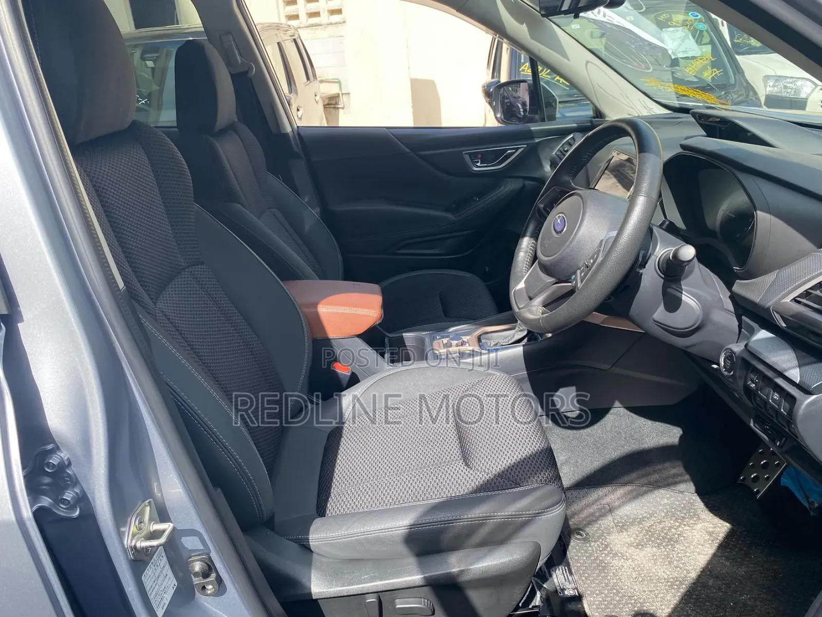 Subaru Forester 2018 Silver