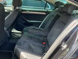 Volkswagen Passat 2017 Matt Black