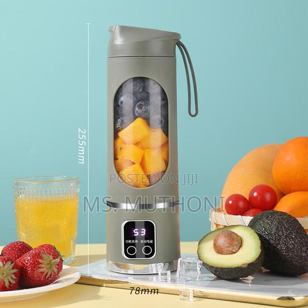 450ml Portable Fruit Juicer With 8 Page Blade - thumbnail 3