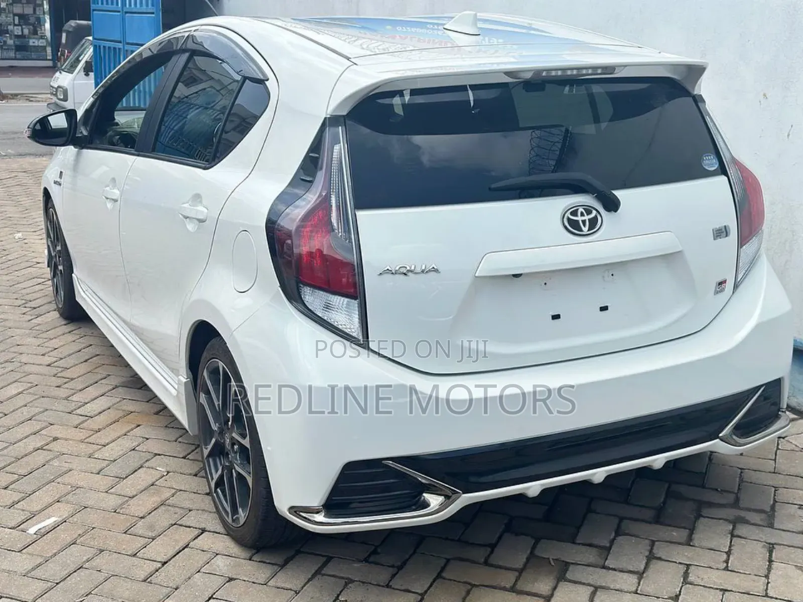Toyota Aqua 2018 Pearl