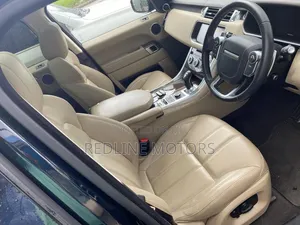 Land Rover Discovery Sport SE 2018 Black