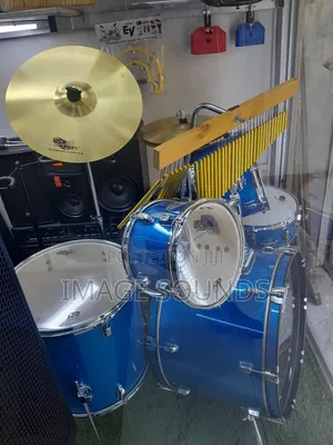 Drumset 5pc and Chymes