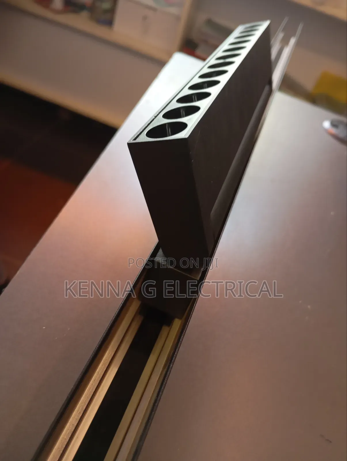 Magnetic Track Light Surface Mounted Ceiling Light Lighting