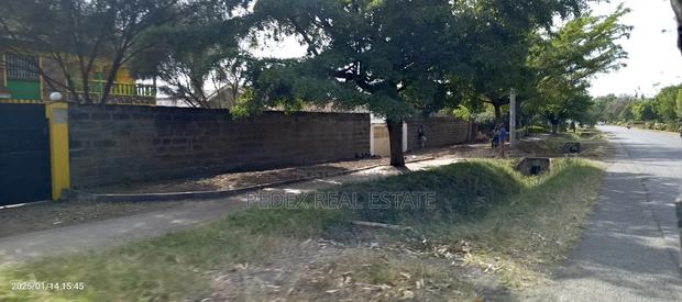 1⁄4 Acre Touching Tarmac in Section 58, Next to UDA Offices - thumbnail 7