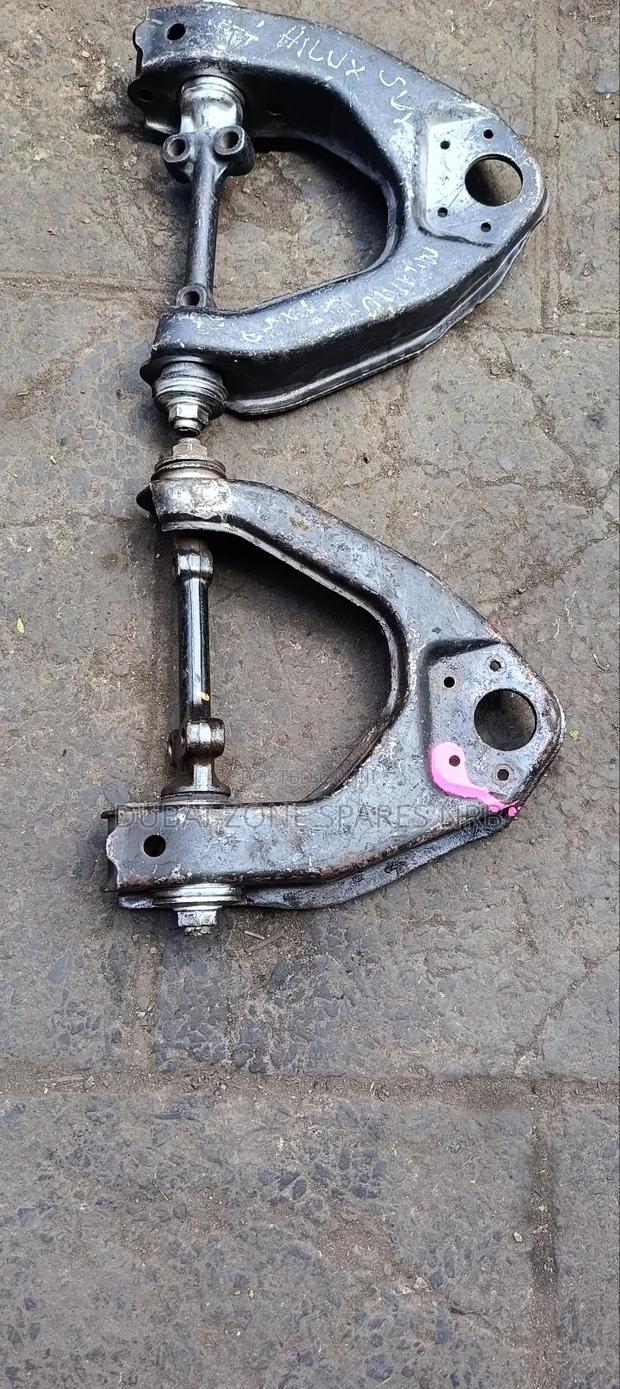 Upper Control Arms Hilux Surf Millennium. - thumbnail 3