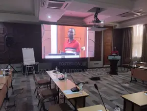 Set Up for Led Panels for Indoor Corporate Meeting