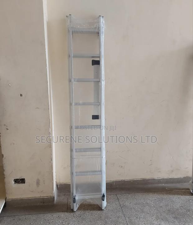 A 2x8 Double Aluminum Extension Ladder - thumbnail 2