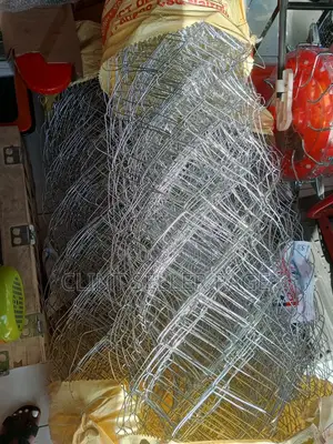 Galvanized Chain Link/ Forge Link.