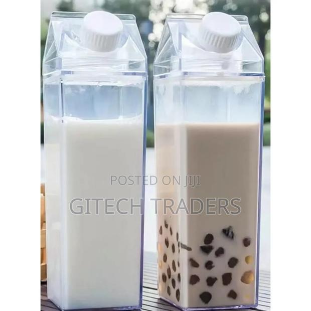 1L Acrylic Fridge Bottle With Tight Duo Lid