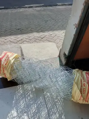 Galvanized Chain Link/ Galv Edge.