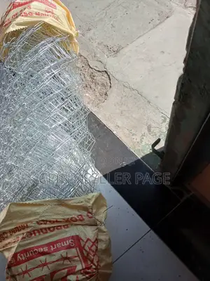 Galvanized Chain Link/ Iron Wave.