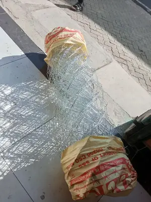 Galvanized Chain Link/Grid Core.