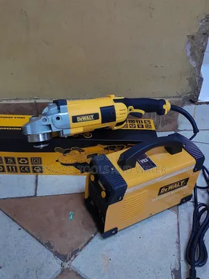 Fabrication Dewalt Welding Machine 500 Amps + Grinder 9 Inch
