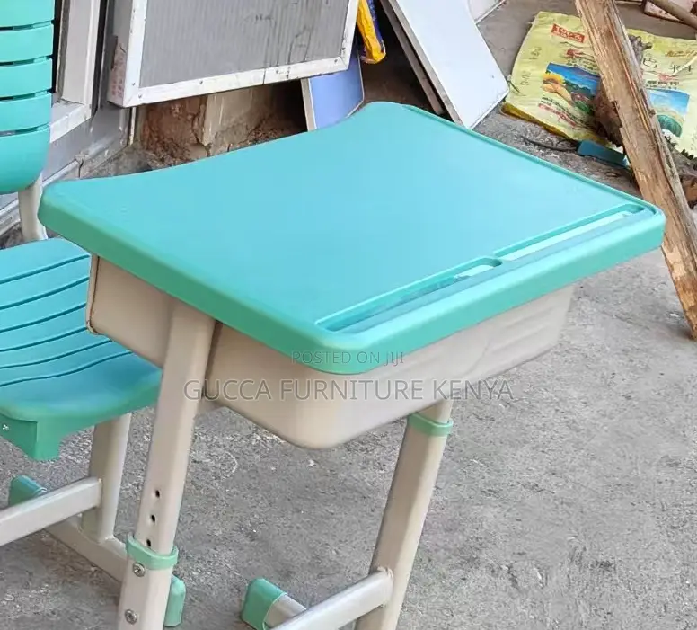 Kid's Furniture:Modern Simple Adjustable Kids Desk and Chair