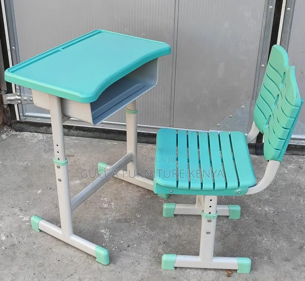 Kid's Furniture:Modern Simple Adjustable Kids Desk and Chair