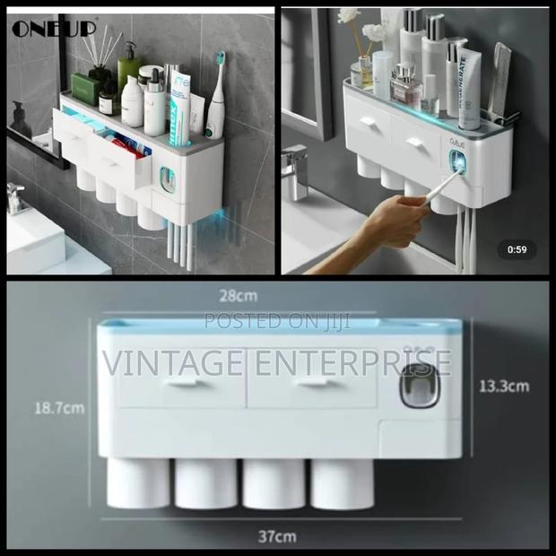 4 Cups Luxury Toothbrush Holder