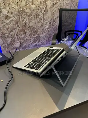 Laptop HP EliteBook X2 1012 G2 8GB Intel Core I5 SSD 256GB