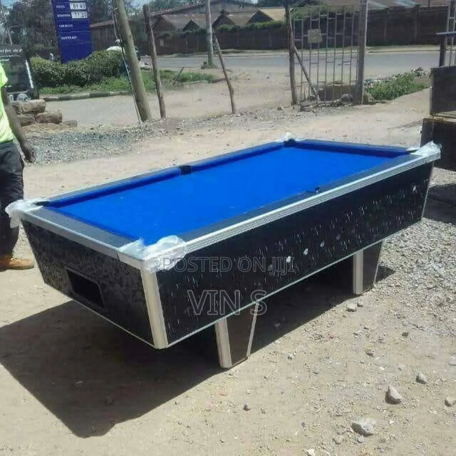 Pool Tables)Põol Tablės;Poöl Tablěs'pôol Tãbles;Póol Tablès