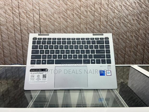 Laptop HP Envy 14 16GB Intel Core I7 SSD 1T - thumbnail 3