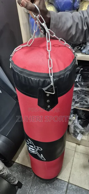 Hanging Punching Bag Heavy Duty 120cm Bag