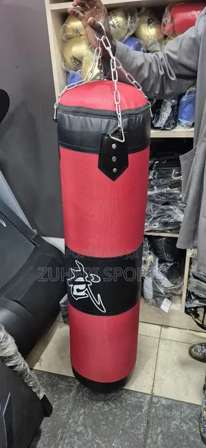 Hanging Punching Bag Heavy Duty 120cm Bag