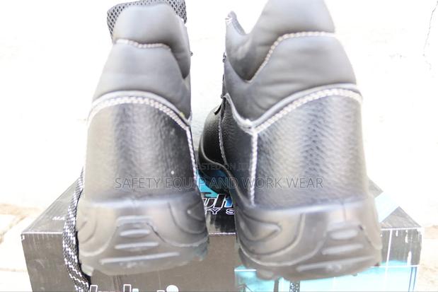 Vaultex Safety Shoes