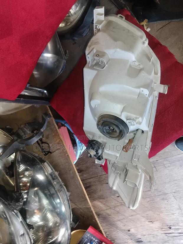Fielder/Axio Headlight Non Xenon - thumbnail 3