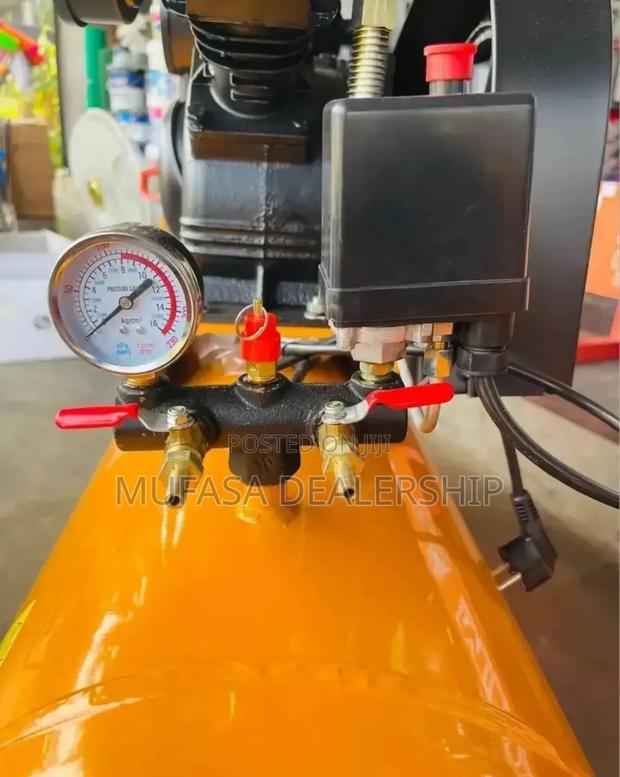 Hydraulic Air Compressor - thumbnail 3