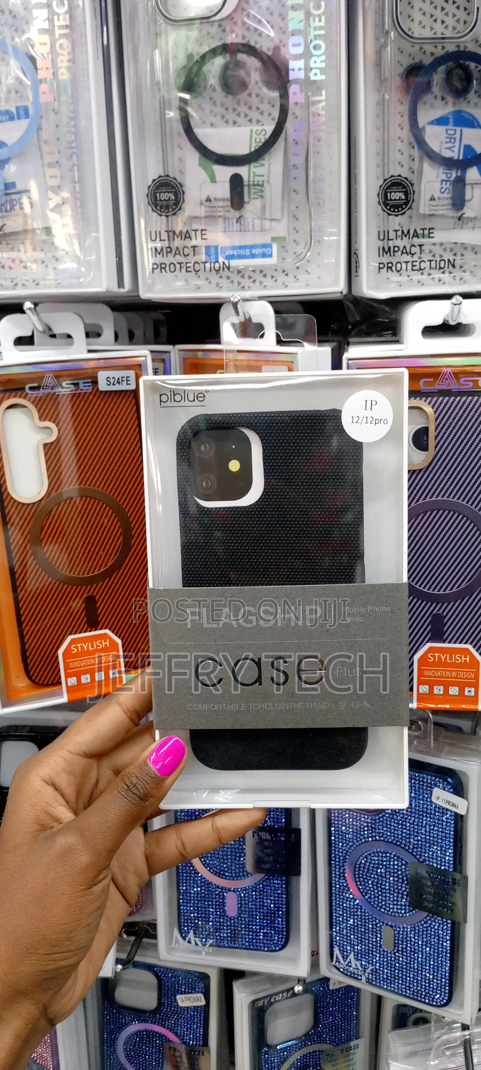 Textured Nylon Fiber Case for Apple iPhone 12/12 Pro-Black