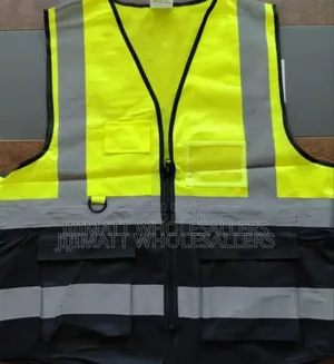 Reflectors Jacket With Pockets And Zip