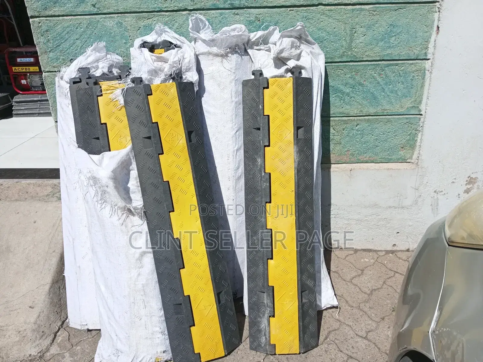 2 Channel Rubber Cable Protector/ Cable Secure.