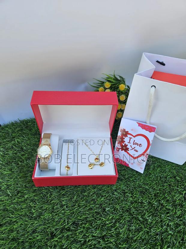 Perfect Valentine's Gift for Her - main view