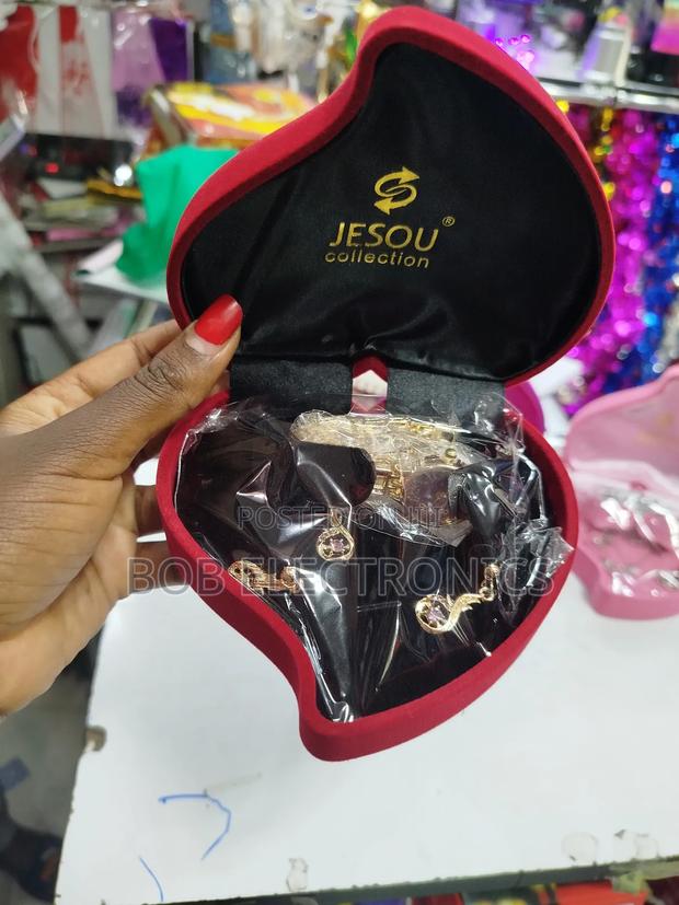 Valentine's Gift Set - thumbnail 3