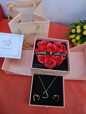 Ladies Valentine's Gift Set