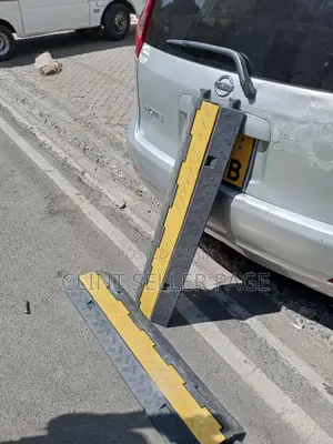 Two Channel Rubber Cable Protector/ Safe Track.