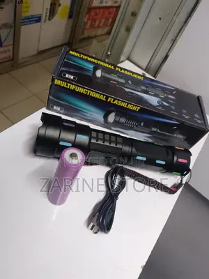 Life Waterproof and Telescopic Zoom Light Flashlight Torch