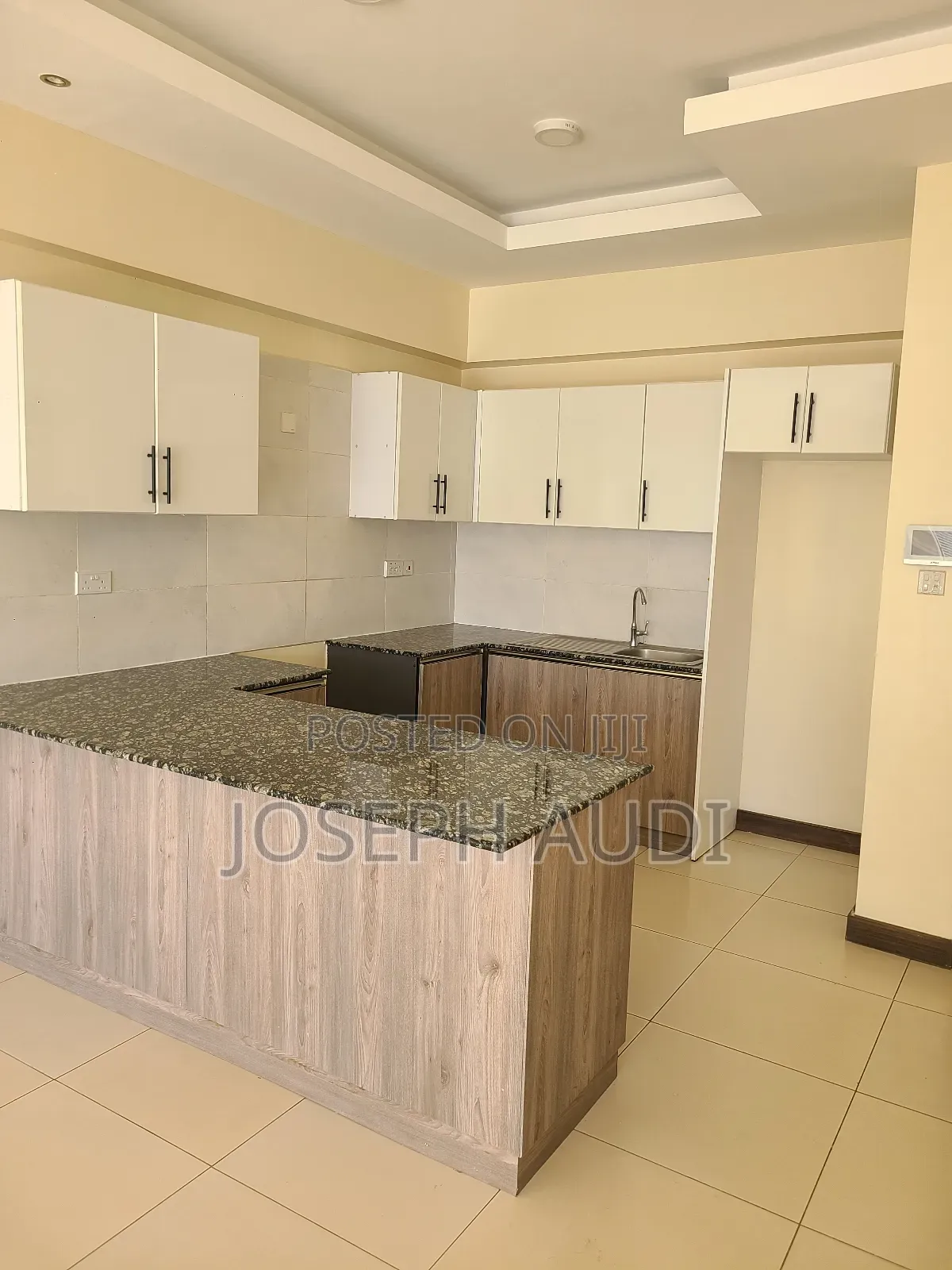 1bdrm House in Silverstone, Hurlingham for sale