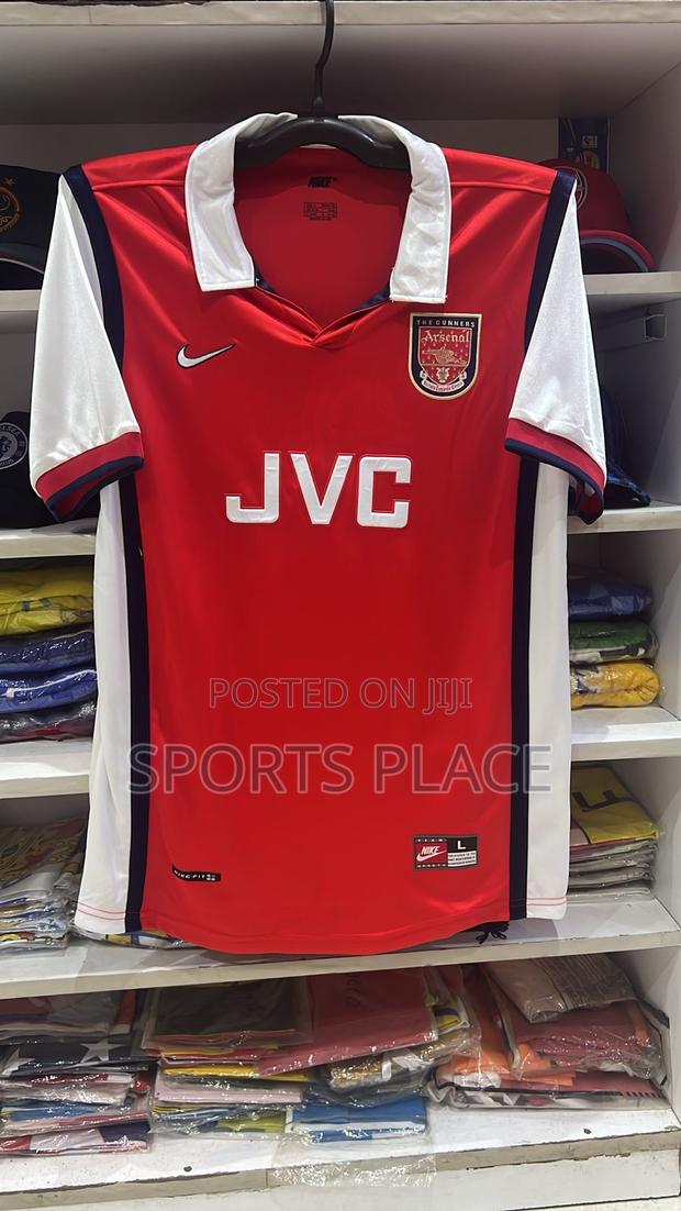 Nike Arsenal JVC Retro Jersey 1998/99 Home Kit - thumbnail 2