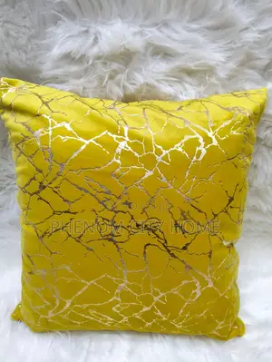 Throwpillow and Cases With Gold Prints
