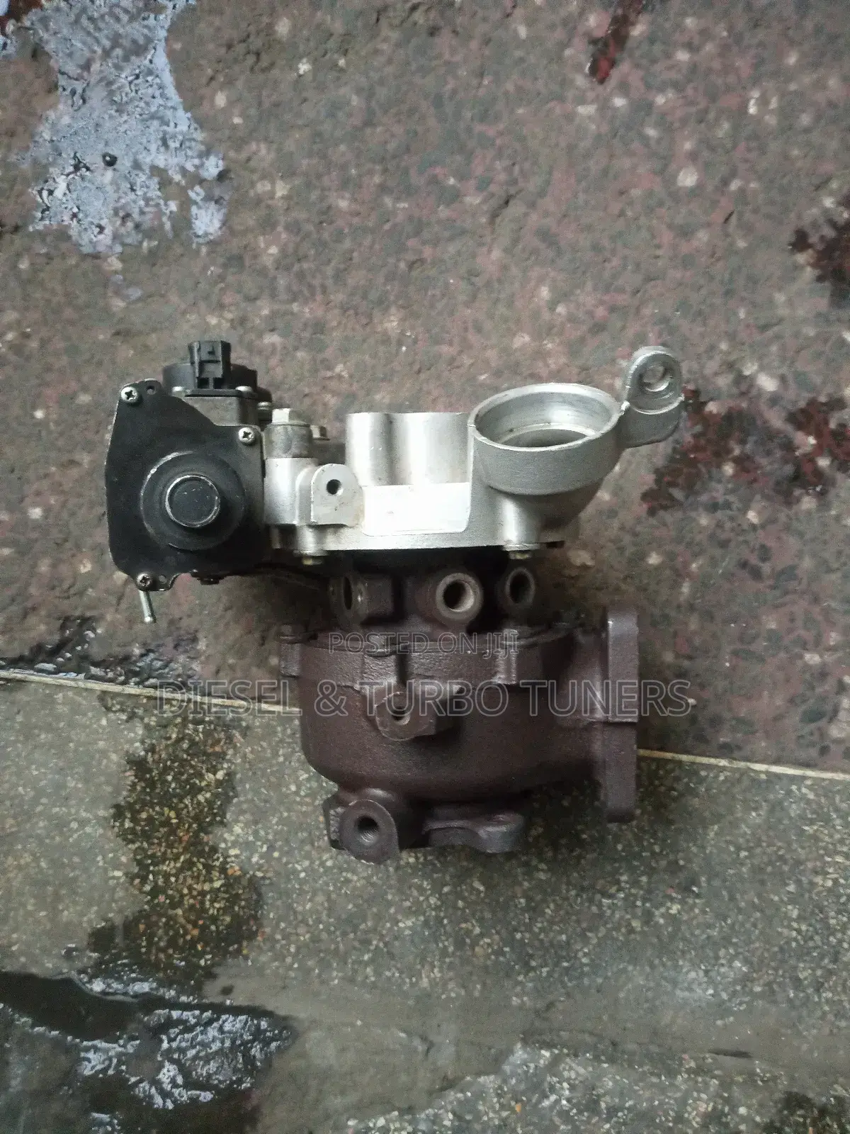 Turbo for 1vd Left Land Cruiser