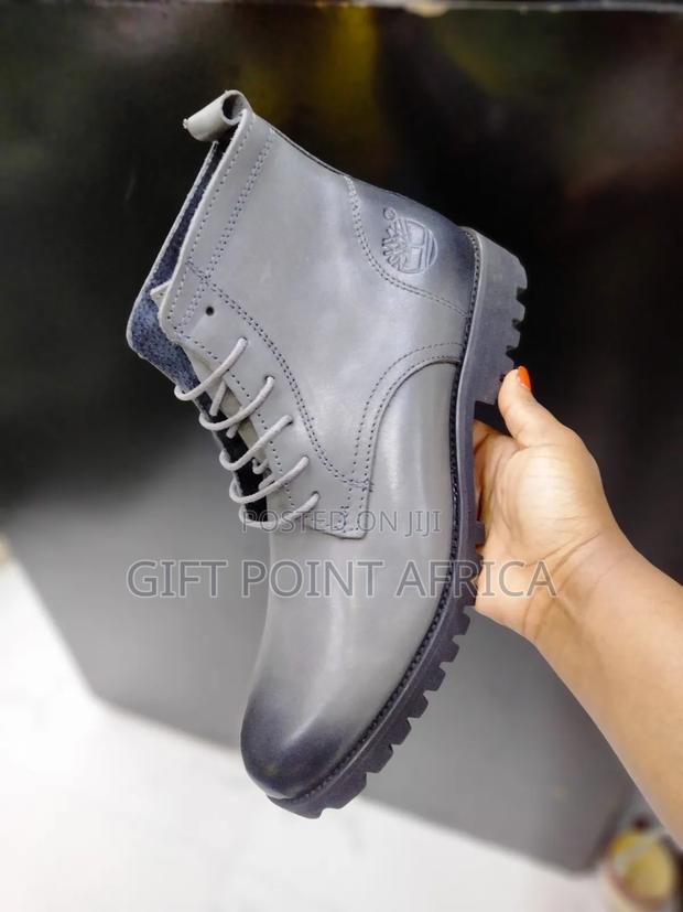 Grey Leather Timberland Boots for Men - thumbnail 2