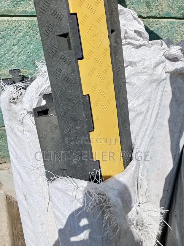 Two Channel Rubber Cable Protector/ Ramp Secure. - thumbnail 3