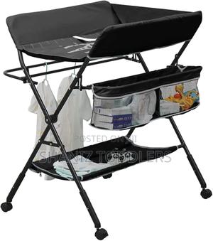 Baby Changing Station - thumbnail 2