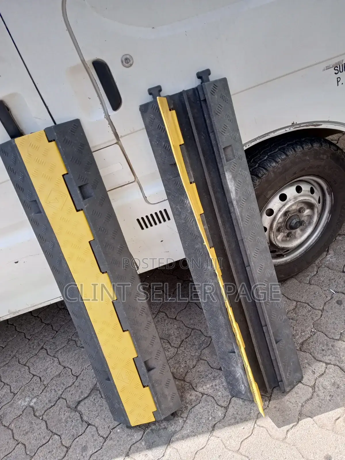 2 Channel Rubber Cable Protector/ Guard Track.