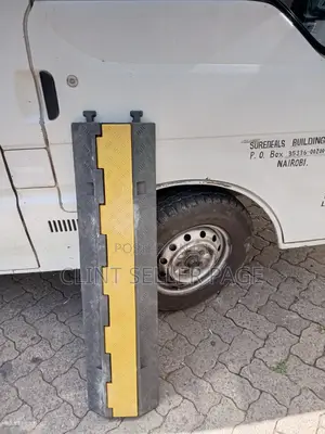 2 Channel Rubber Cable Protector/ Rubber Way.