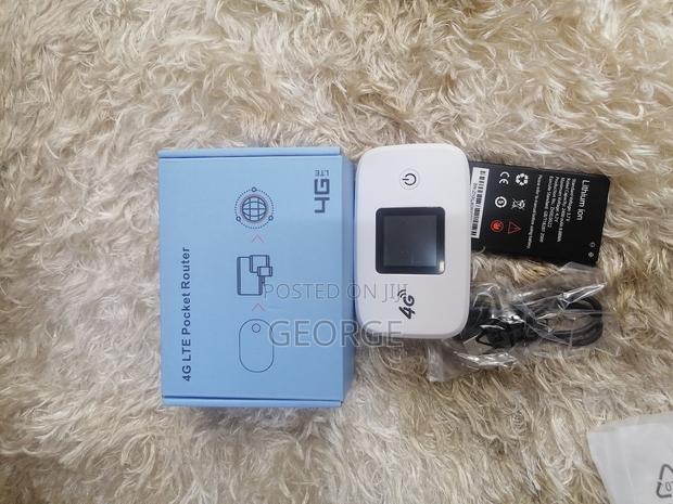 Model XM-M300 4G Universal Mifi - main view