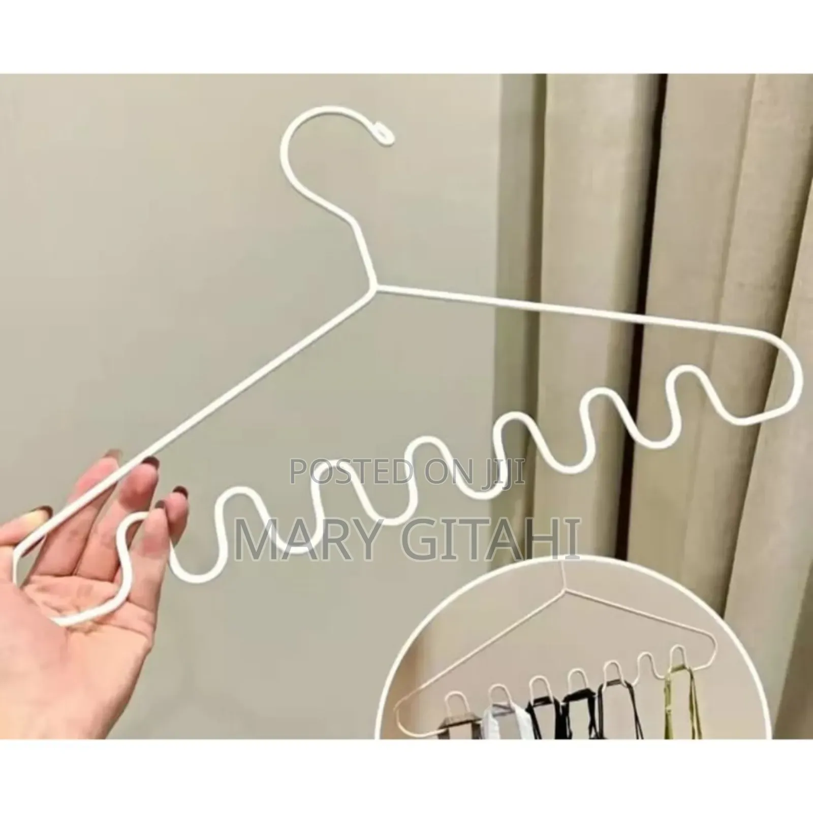 10 Pieces Waves Hanger
KSH ~