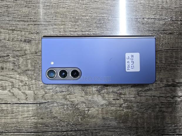Samsung Galaxy Fold 5G 512 GB Blue - thumbnail 3